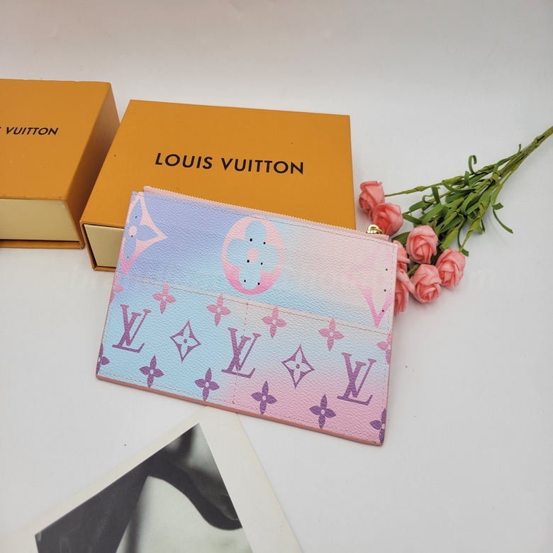 LV Wallets 152